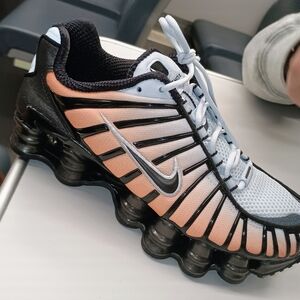 Nike Women’s Peach Black White Shox Zeta Running Shoe